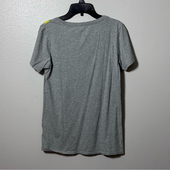 The Nike Tee Women Gray Shirt Active Nike Size XS. - Picture 5 of 7